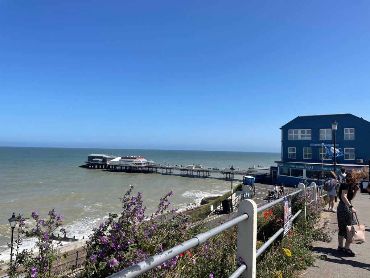 The Beach House - Cromer Exterior photo